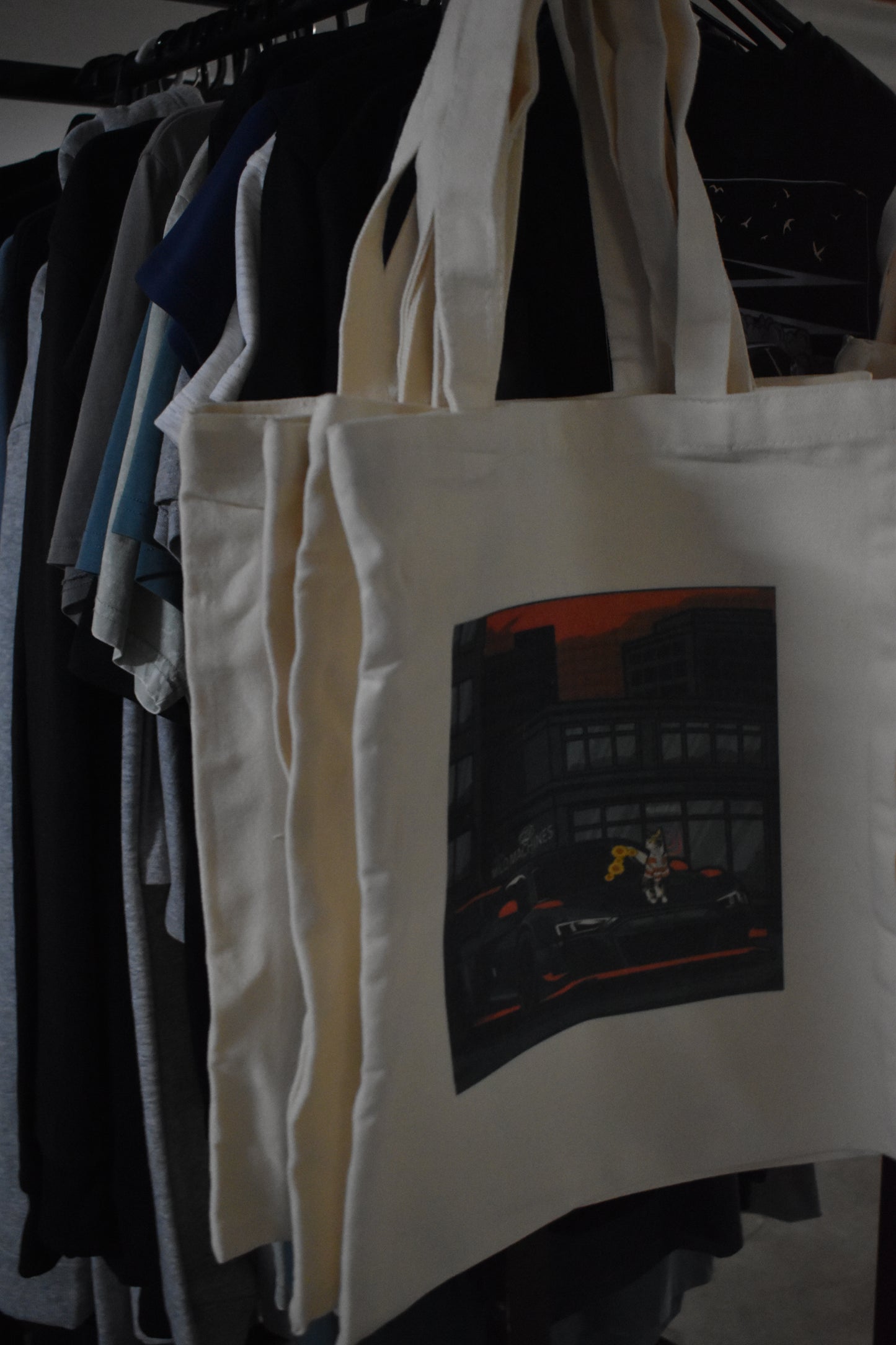 MILO TOTE BAGS
