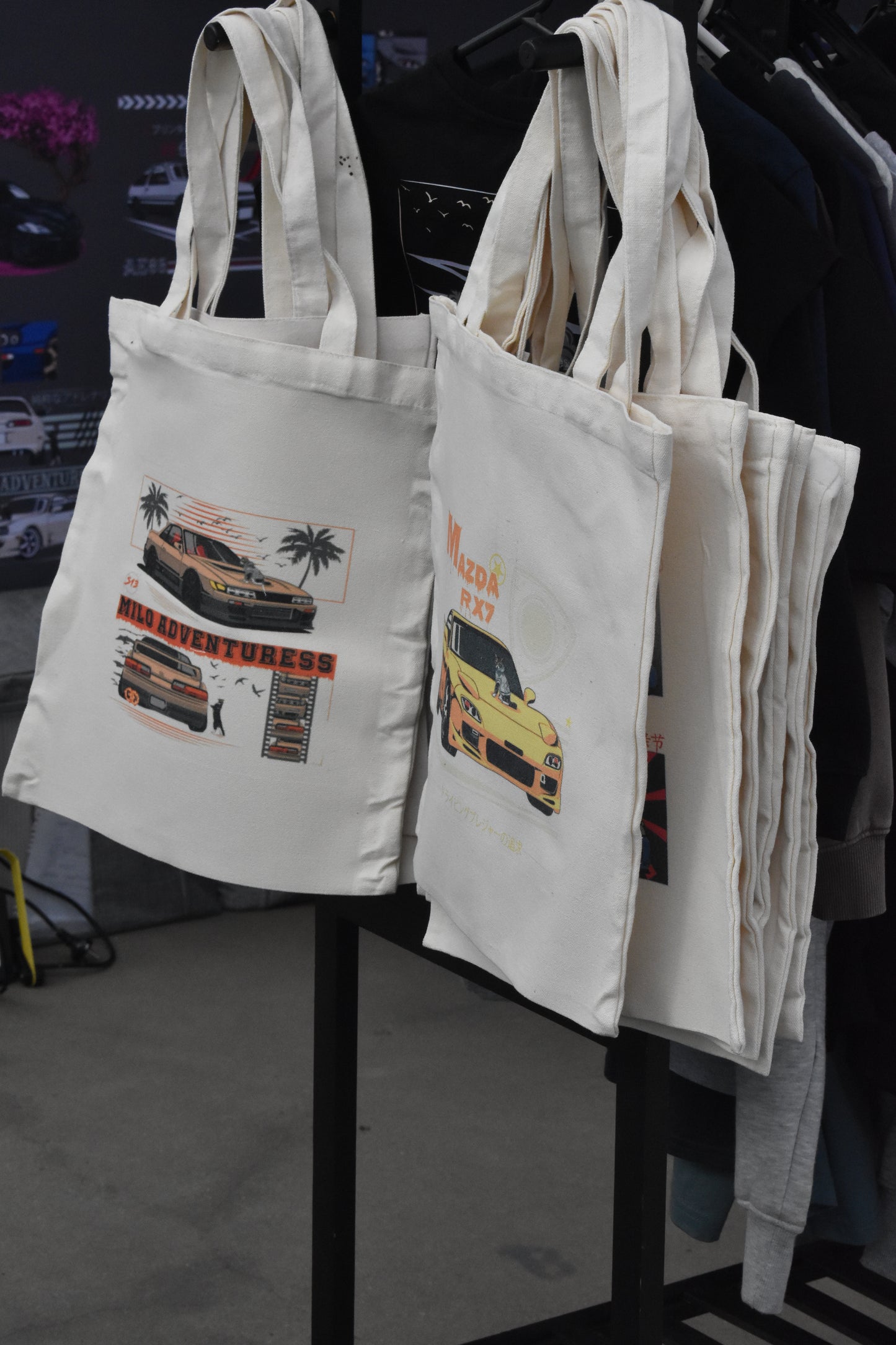 MILO TOTE BAGS